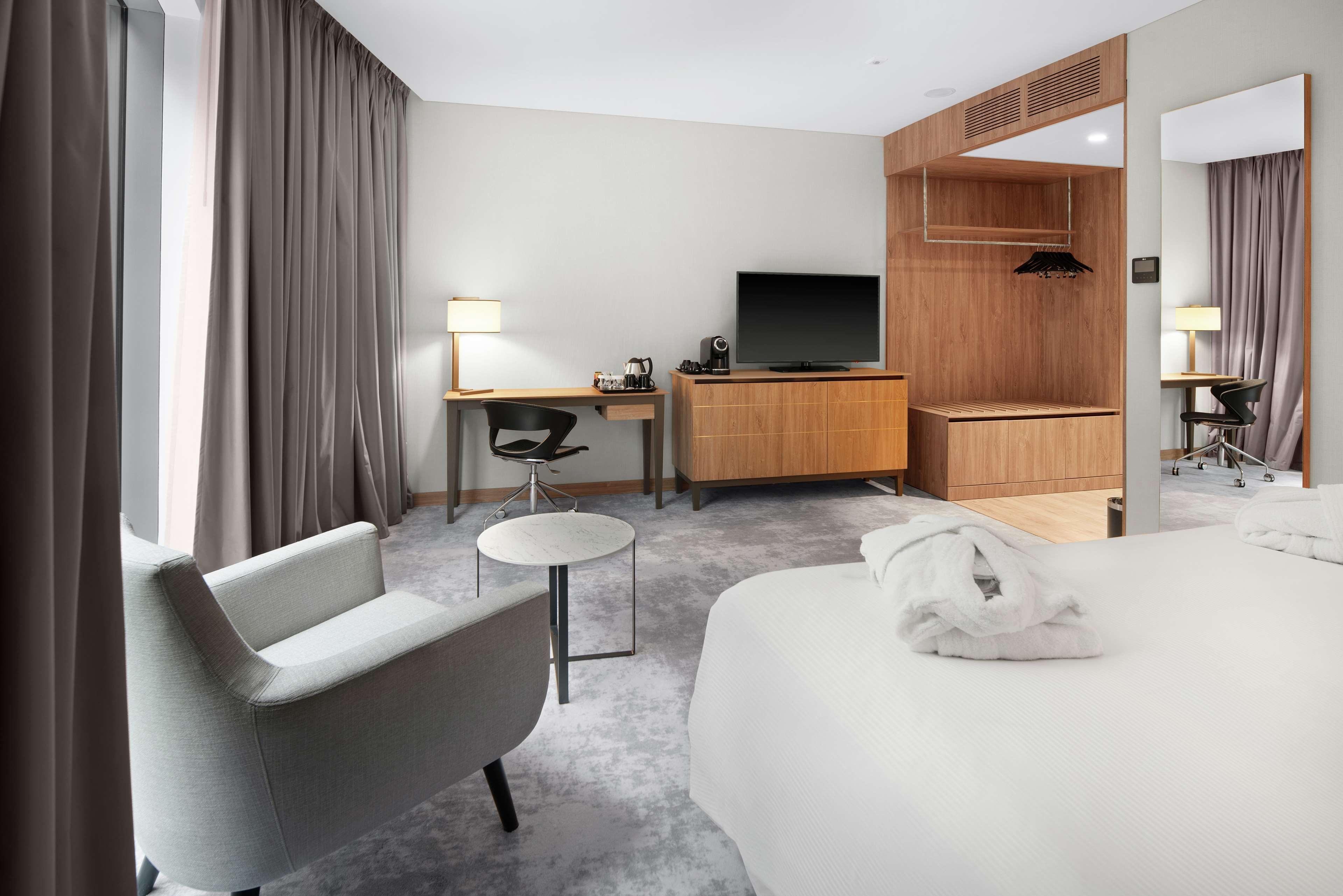 Hilton Garden Inn Vilnius City Centre VNO Exterior foto